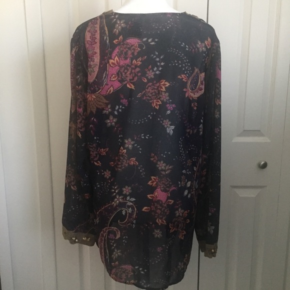 White Stag Sheer Floral Boho Sequin Tunic Size XL - Picture 3 of 3